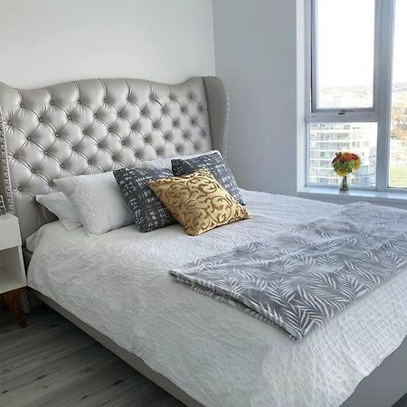 밴쿠버 Downtown 3Br/2Ba+Views+Skytrain+Free Parking 아파트 외부 사진
